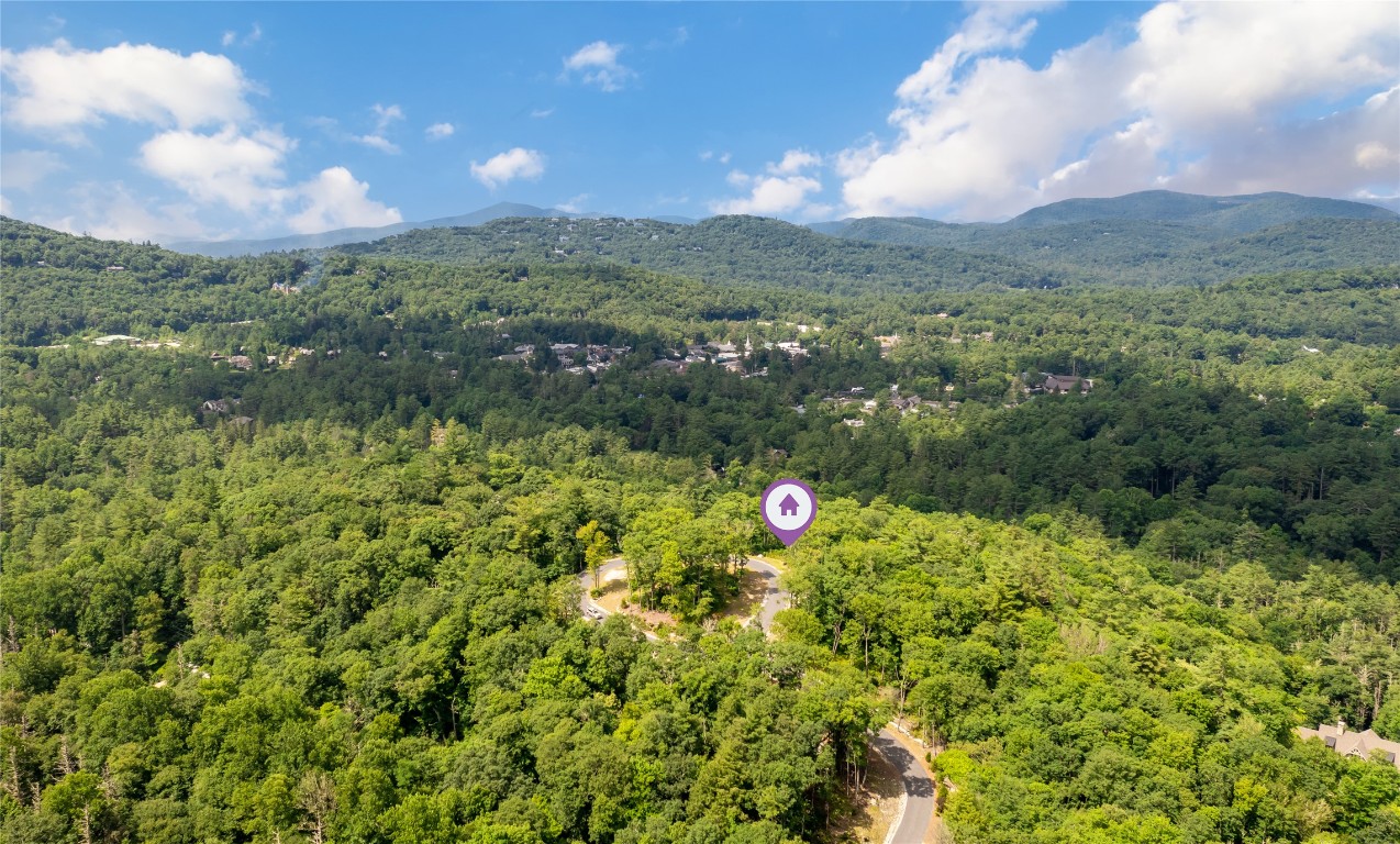 Highlands, North Carolina 28741, United States, 4 Bedrooms Bedrooms, ,5 BathroomsBathrooms,Residential,Active,243603