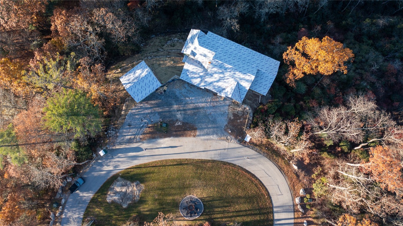 Highlands, North Carolina 28741, United States, 4 Bedrooms Bedrooms, ,5 BathroomsBathrooms,Residential,Active,243603