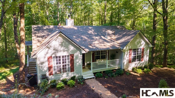 619 HOLLY RD, SAPPHIRE, NC 28774 - Image e5f4462d7f74cc669c6d807b59fa4f45/979449995