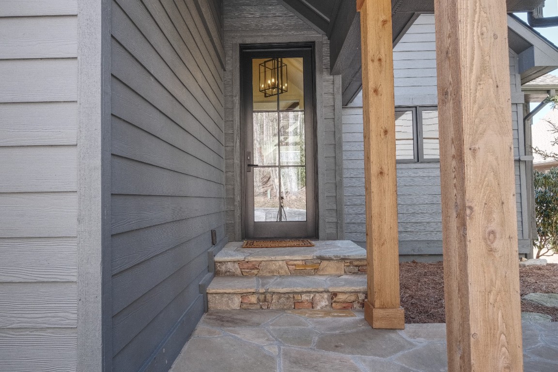 448 Lake Villas Way