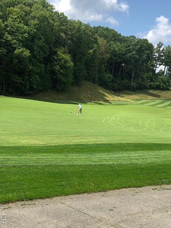 22 & 23 Cherokee Trace