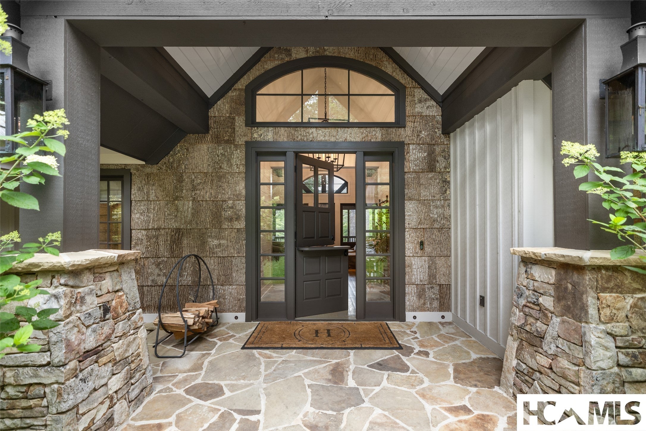 288 Cherokee View