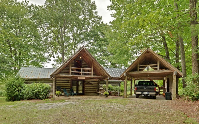 1575 Lloyd Cove Road