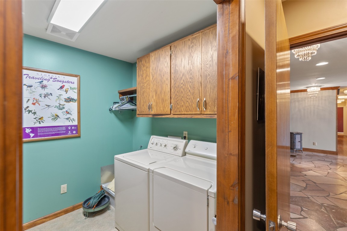 Highlands, North Carolina 28741, United States, 4 Bedrooms Bedrooms, ,3 BathroomsBathrooms,Residential,Active,188471