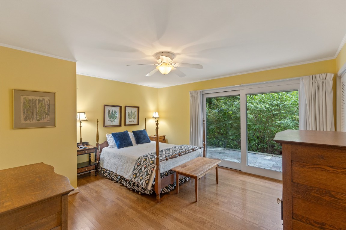 Highlands, North Carolina 28741, United States, 4 Bedrooms Bedrooms, ,3 BathroomsBathrooms,Residential,Active,188471