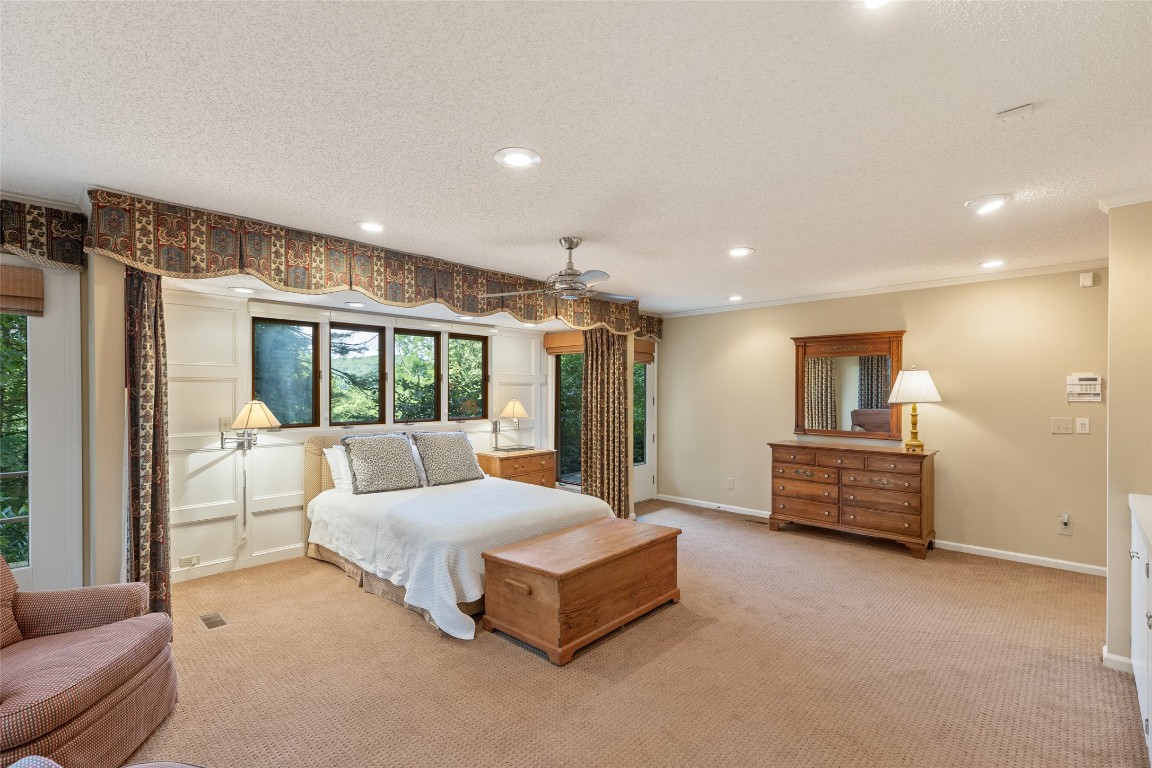 Highlands, North Carolina 28741, United States, 4 Bedrooms Bedrooms, ,3 BathroomsBathrooms,Residential,Active,188471