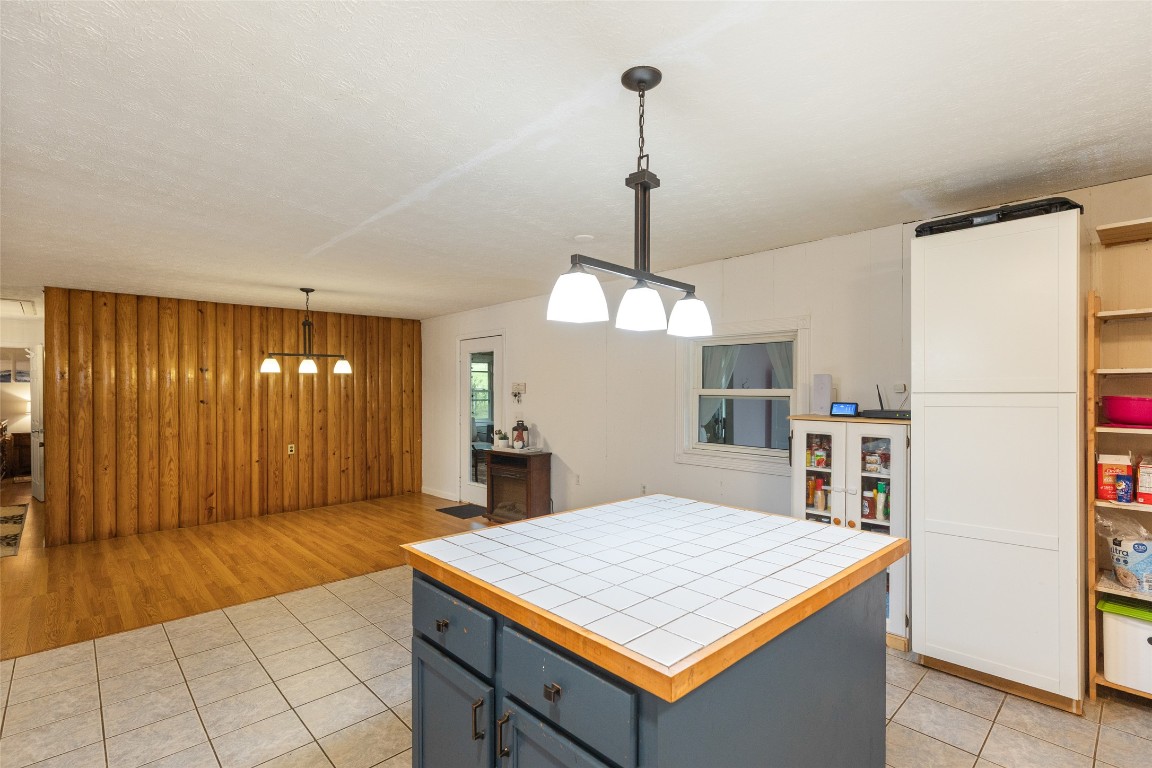 Cullowhee, North Carolina 28723, United States, 3 Bedrooms Bedrooms, ,2 BathroomsBathrooms,Residential,Active,189516