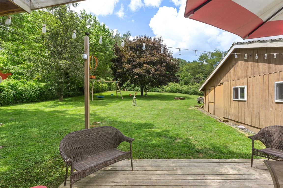 Cullowhee, North Carolina 28723, United States, 3 Bedrooms Bedrooms, ,2 BathroomsBathrooms,Residential,Active,189516