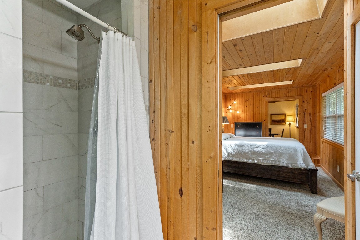 Highlands, North Carolina 28741, United States, 3 Bedrooms Bedrooms, ,3 BathroomsBathrooms,Residential,Active,151586