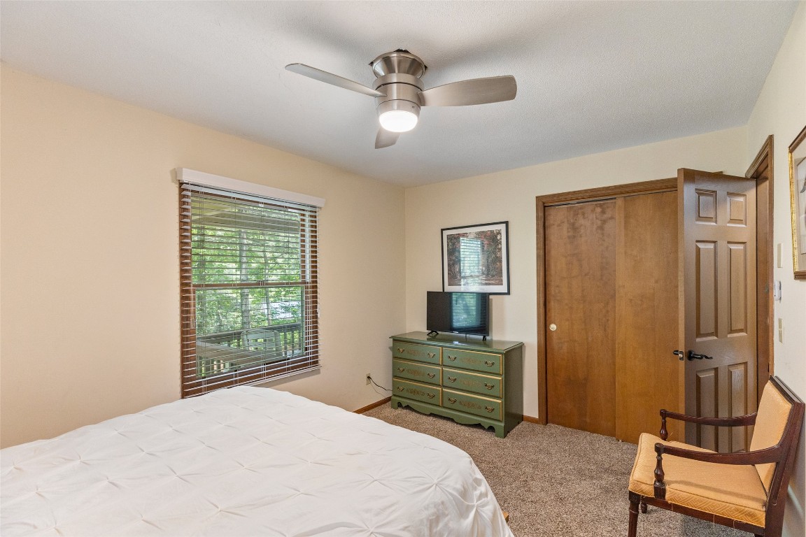 Highlands, North Carolina 28741, United States, 3 Bedrooms Bedrooms, ,3 BathroomsBathrooms,Residential,Active,151586