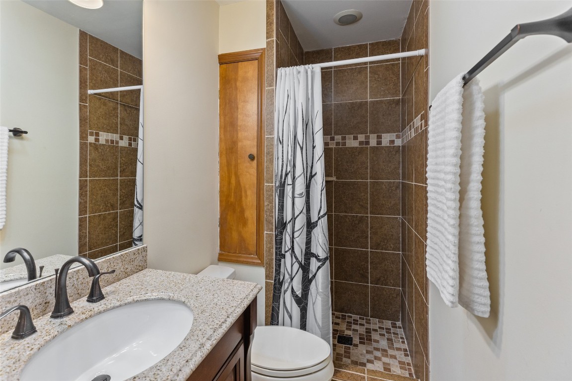 Highlands, North Carolina 28741, United States, 3 Bedrooms Bedrooms, ,3 BathroomsBathrooms,Residential,Active,151586