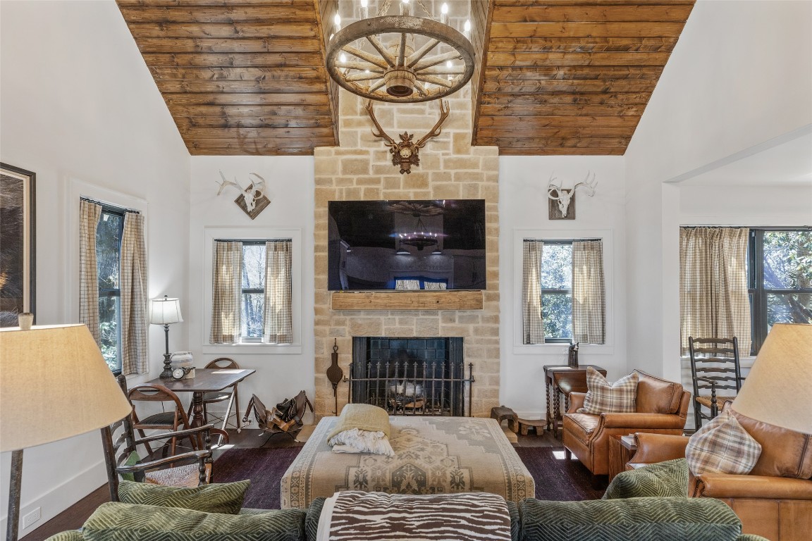 266 Mount Lori