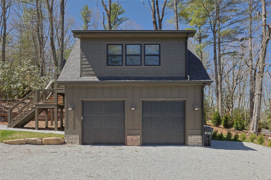 266 Mount Lori