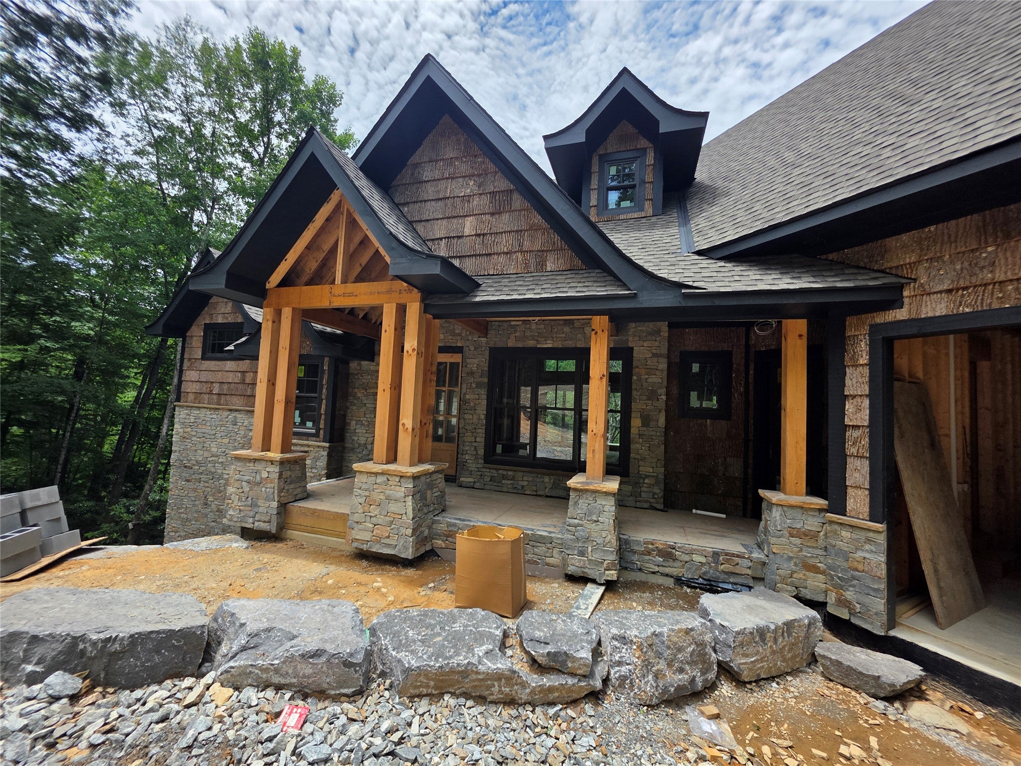 1406 Falls Drive West