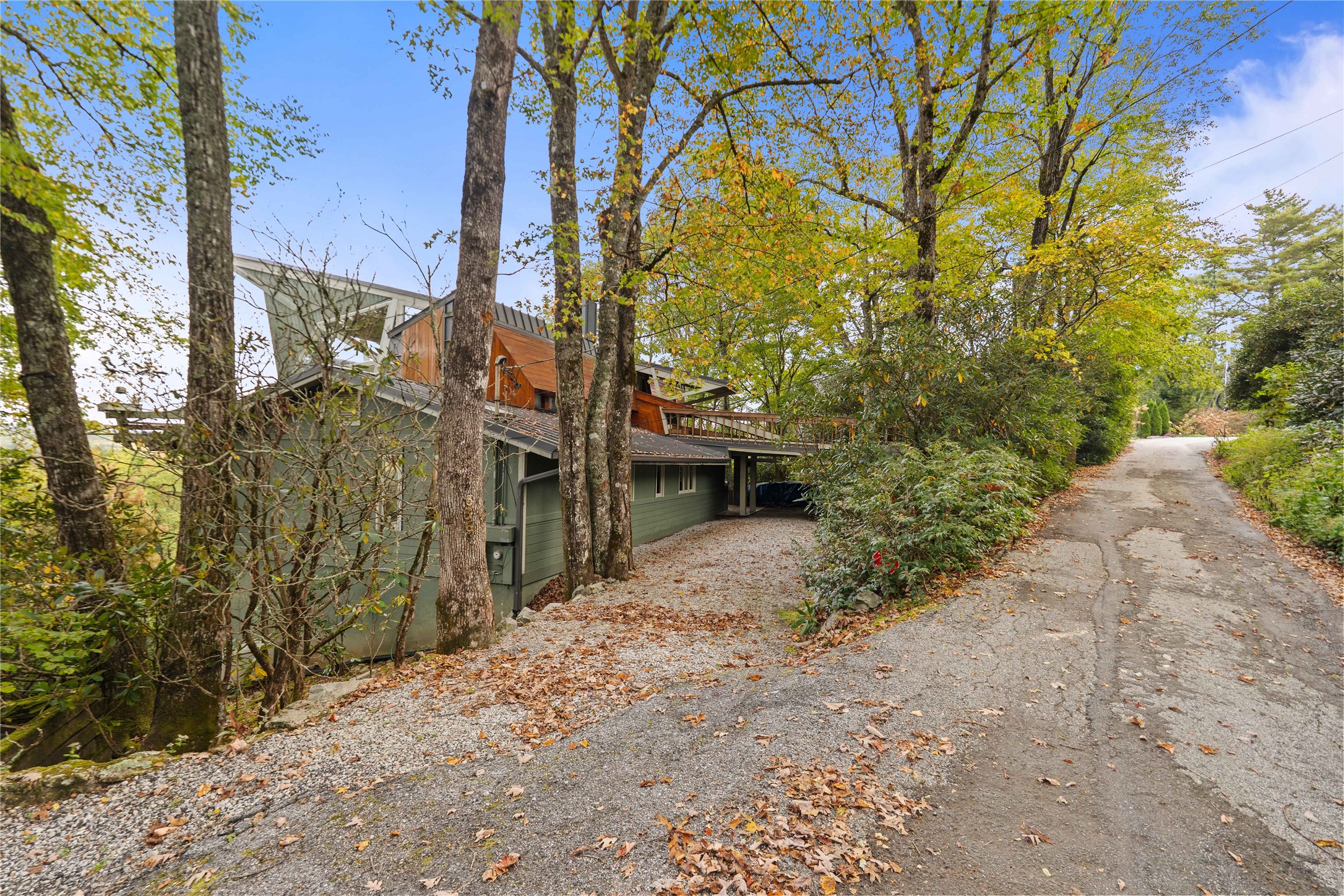 336 North Drive