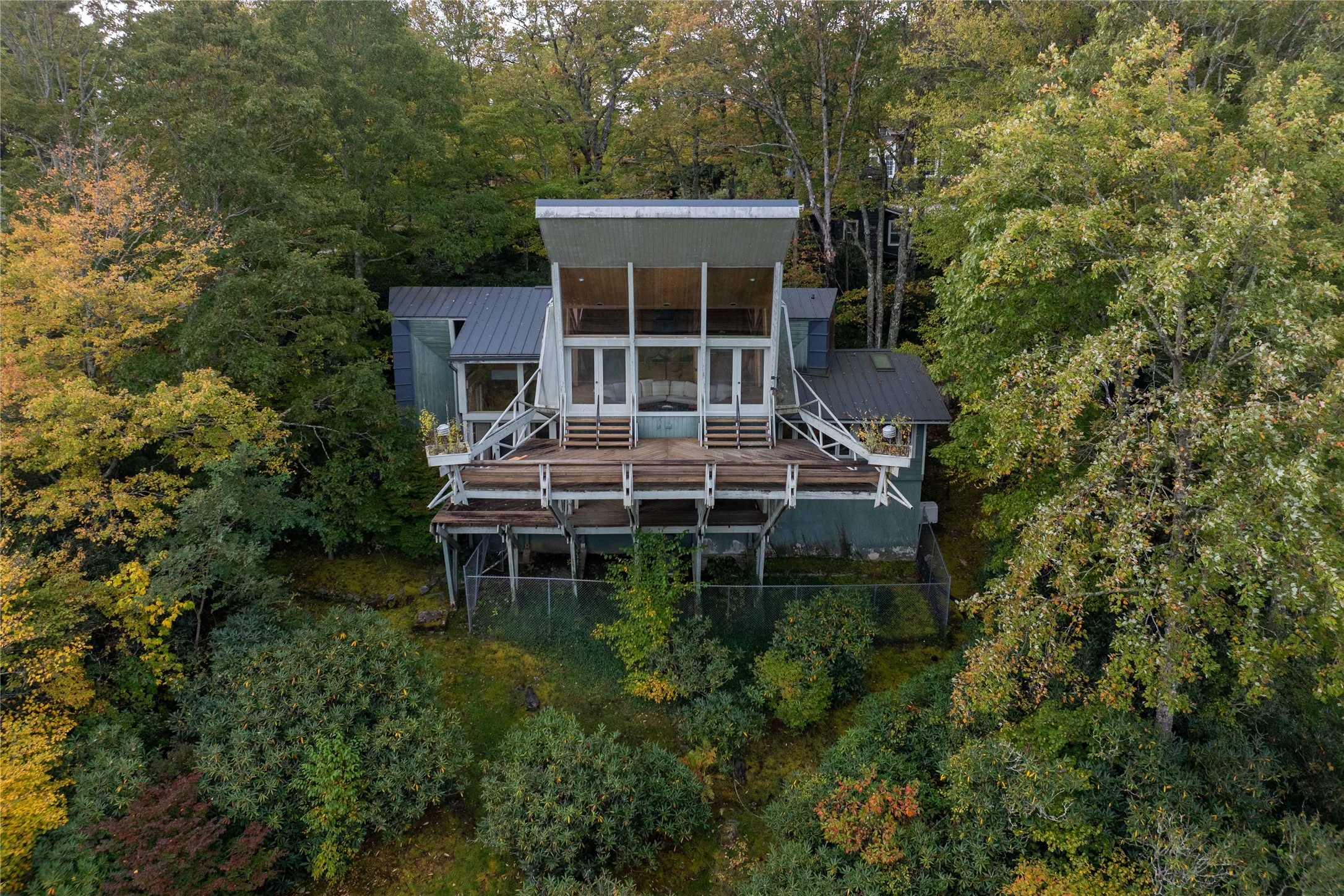 336 North Drive