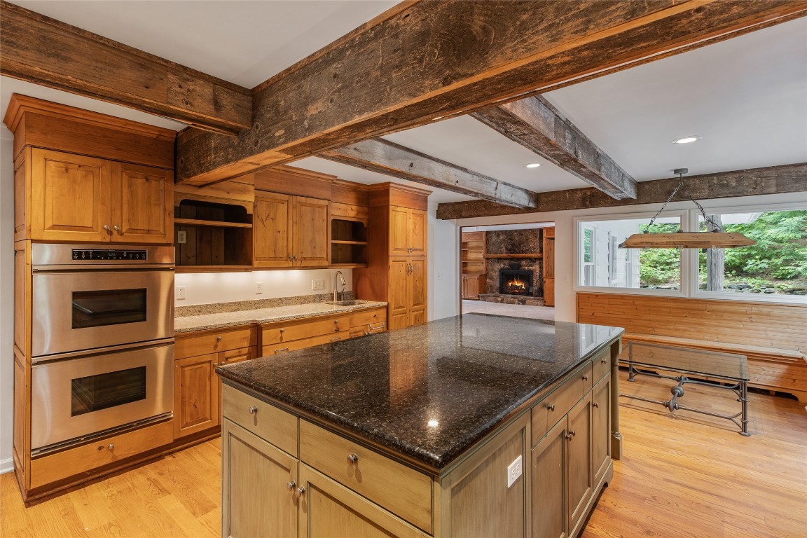 Highlands, North Carolina 28741, United States, 4 Bedrooms Bedrooms, ,3 BathroomsBathrooms,Residential,Active,146555