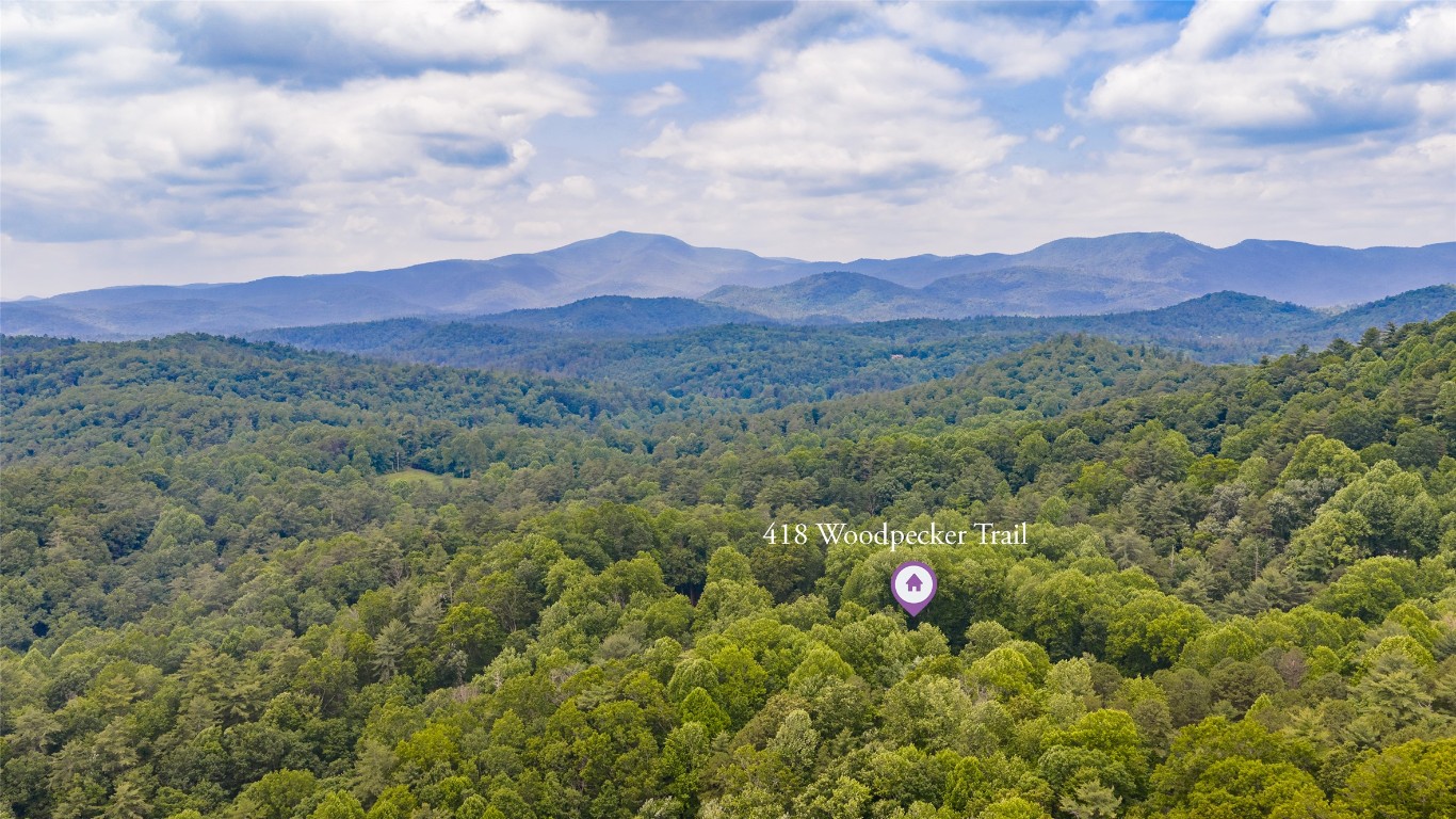 Highlands, North Carolina 28741, United States, 4 Bedrooms Bedrooms, ,3 BathroomsBathrooms,Residential,Active,146555