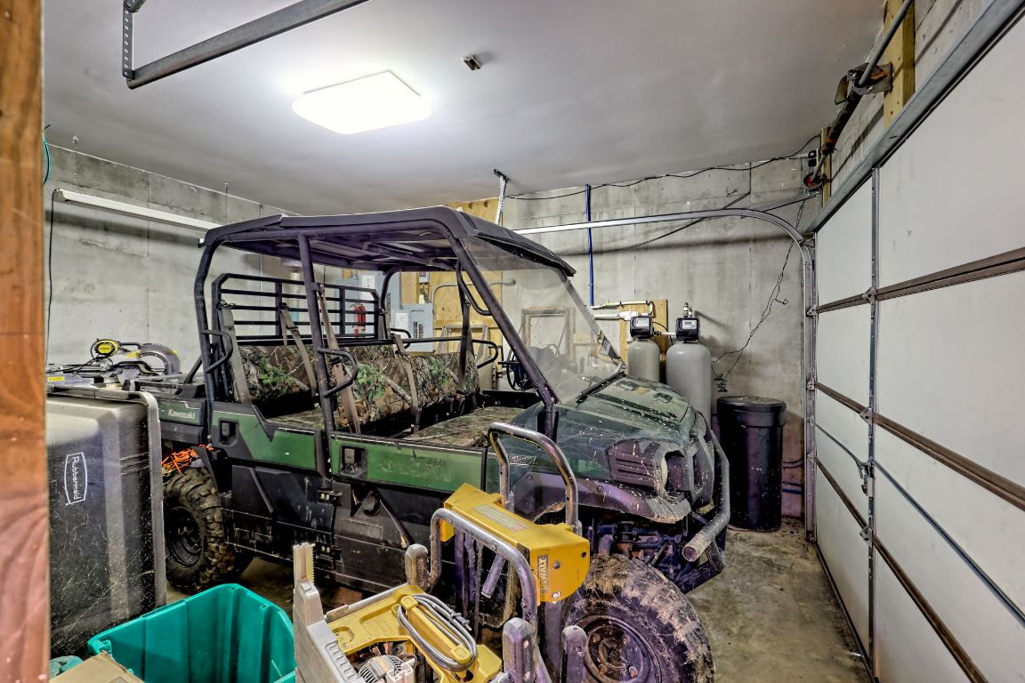 Scaly Mountain, North Carolina 28775, United States, 4 Bedrooms Bedrooms, ,4 BathroomsBathrooms,Residential,Active,172316