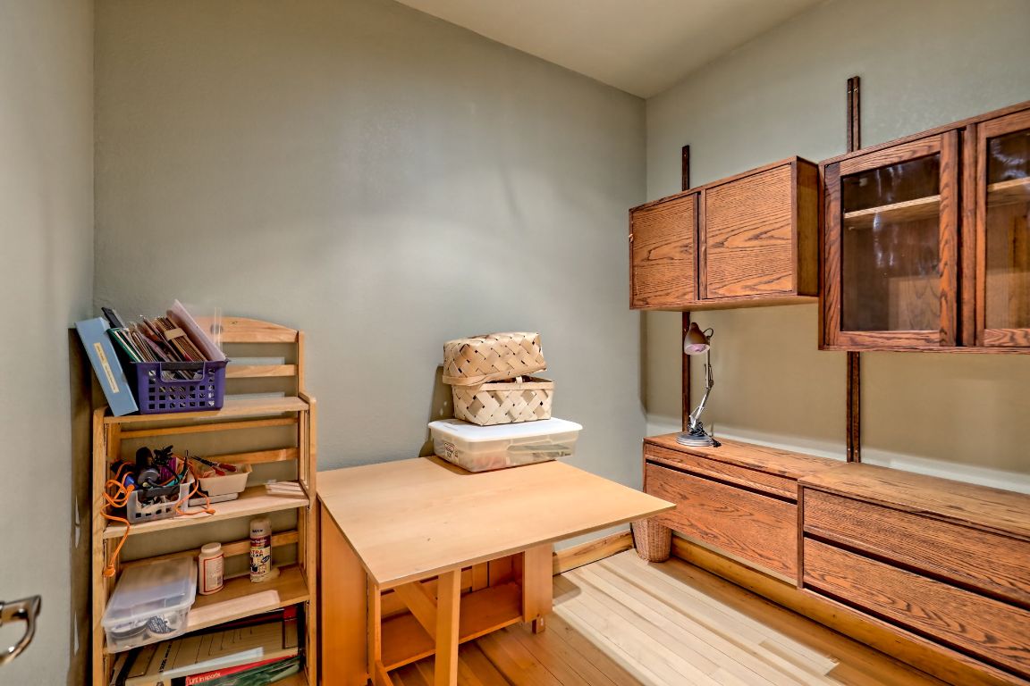 Scaly Mountain, North Carolina 28775, United States, 4 Bedrooms Bedrooms, ,4 BathroomsBathrooms,Residential,Active,172316