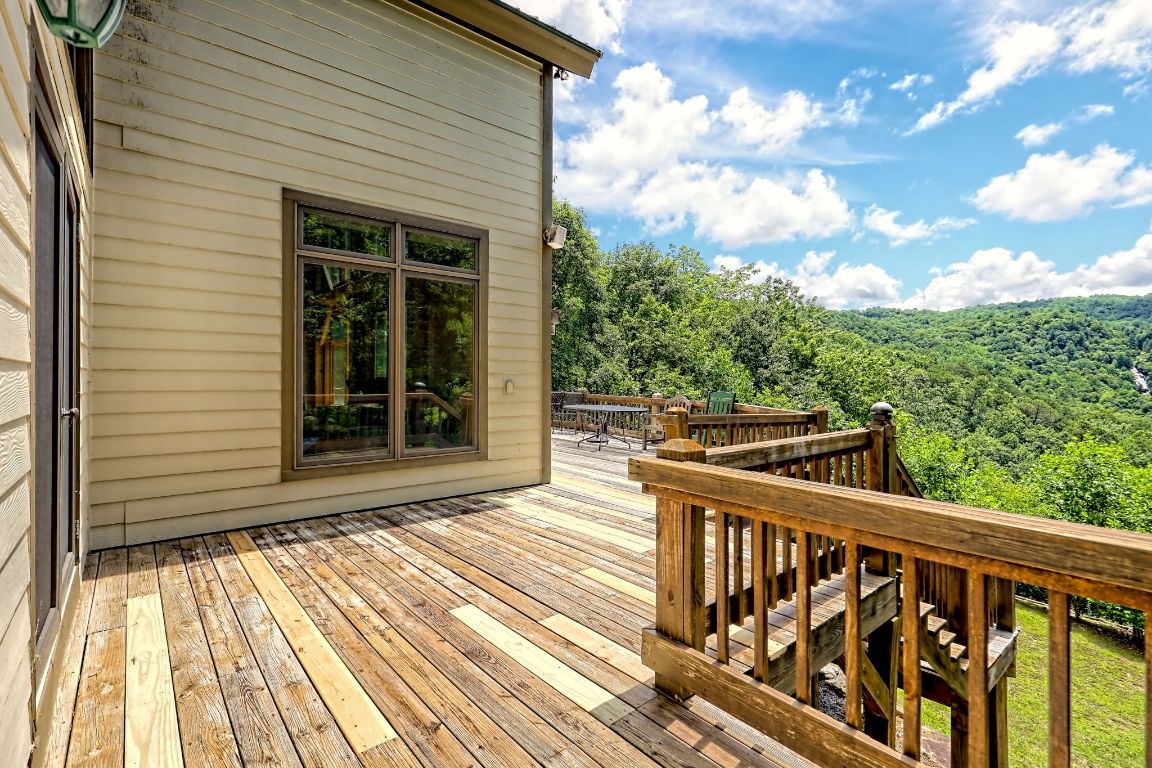 Scaly Mountain, North Carolina 28775, United States, 4 Bedrooms Bedrooms, ,4 BathroomsBathrooms,Residential,Active,172316