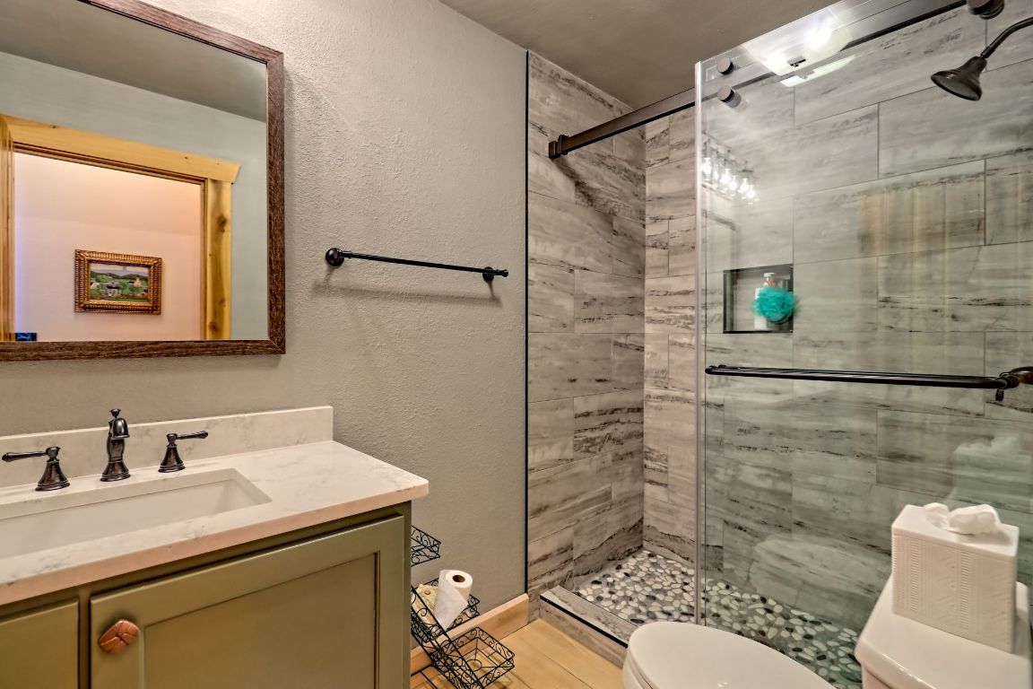 Scaly Mountain, North Carolina 28775, United States, 4 Bedrooms Bedrooms, ,4 BathroomsBathrooms,Residential,Active,172316