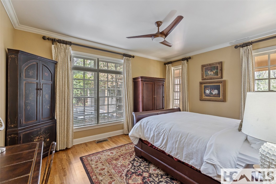 Highlands, North Carolina 28741, United States, 4 Bedrooms Bedrooms, ,5 BathroomsBathrooms,Residential,Active,194511