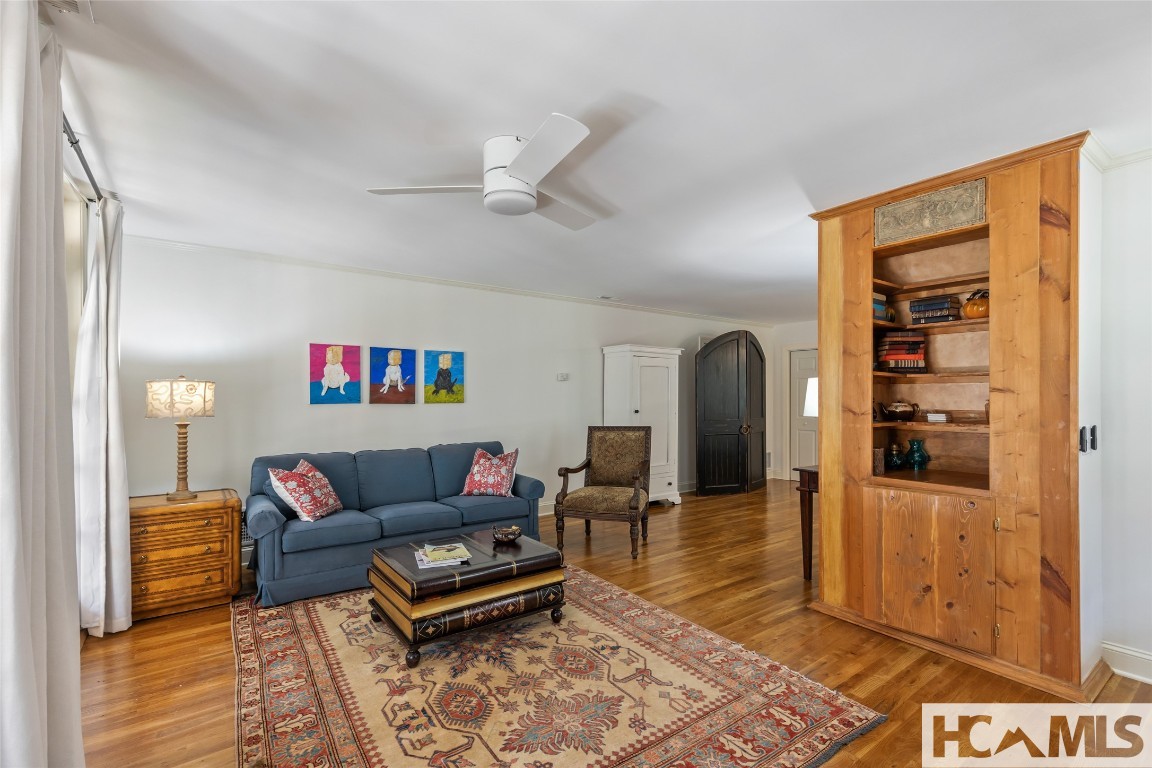 Highlands, North Carolina 28741, United States, 4 Bedrooms Bedrooms, ,5 BathroomsBathrooms,Residential,Active,194511