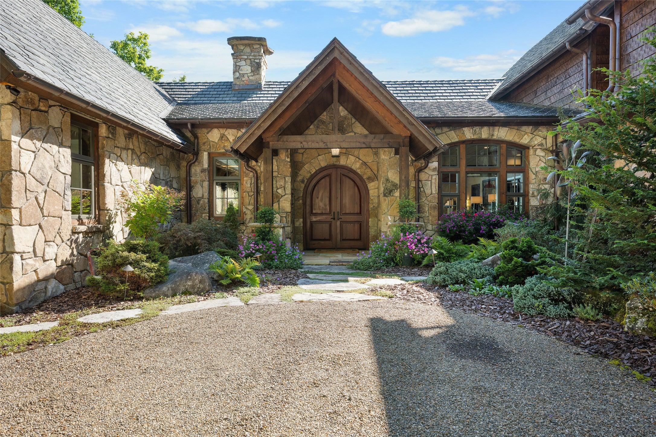 1914 Toxaway Drive