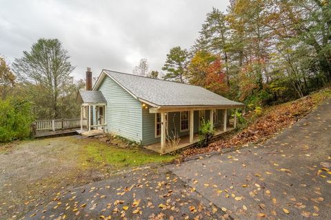 Photo of 124 Hidden Valley Rd, Franklin, NC 28734 (MLS # 26045435)
