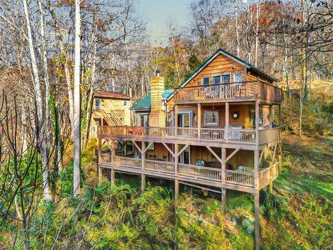 Photo of 146/148 Blue Bird Ln, Glenville, NC 28736 (MLS # 26046773)