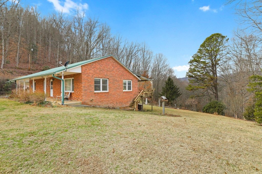 Photo of 470 Ela Lane, Bryson City, NC 28713 (MLS # 26046627)