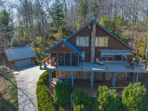 Photo of 369 Deals Gap Road, Robbinsville (Graham), NC 28771 (MLS # 26046708)