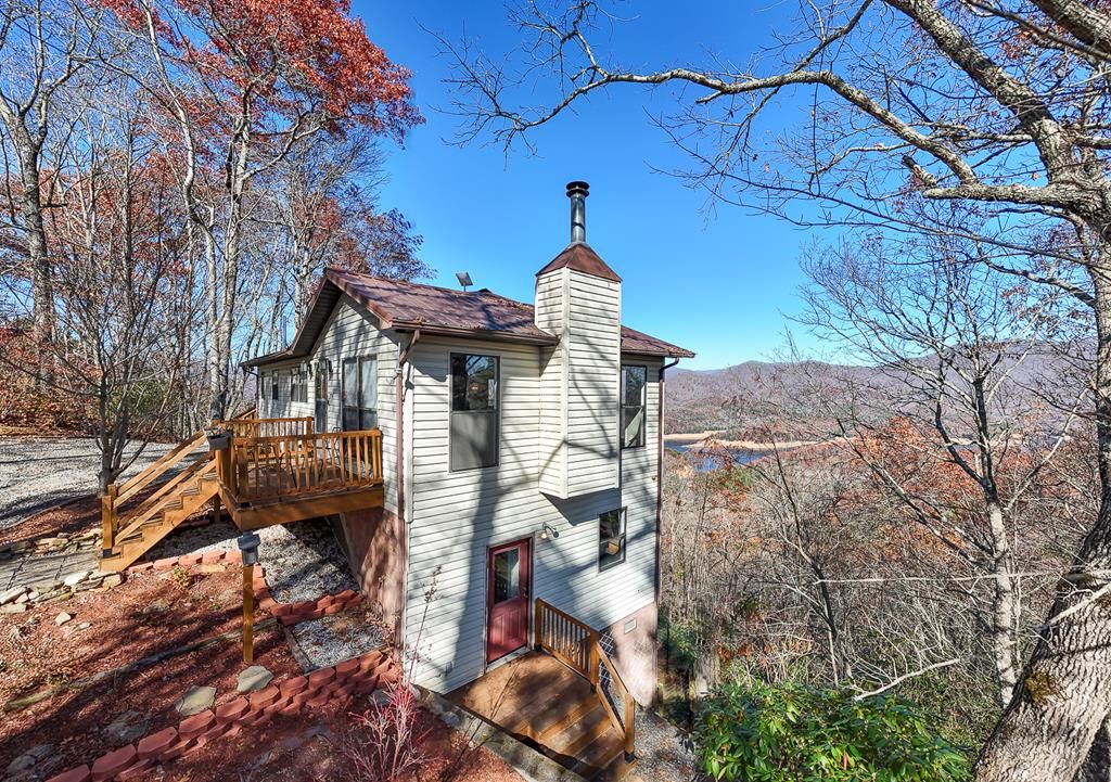 Photo of 256 Eagles Nest Circle, Fontana Dam, NC 28733 (MLS # 26042707)