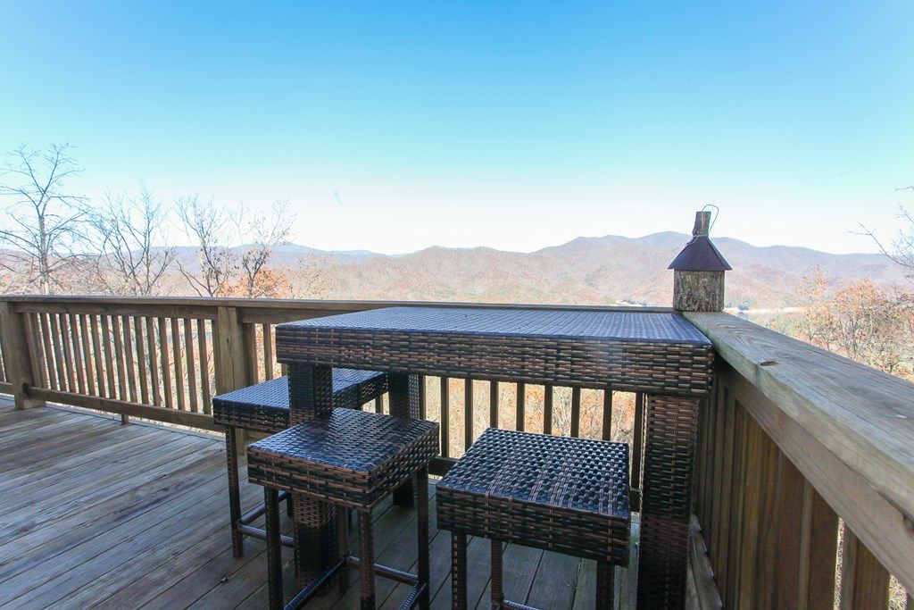 Photo of 256 Eagles Nest Circle, Fontana Dam, NC 28733 (MLS # 26042707)