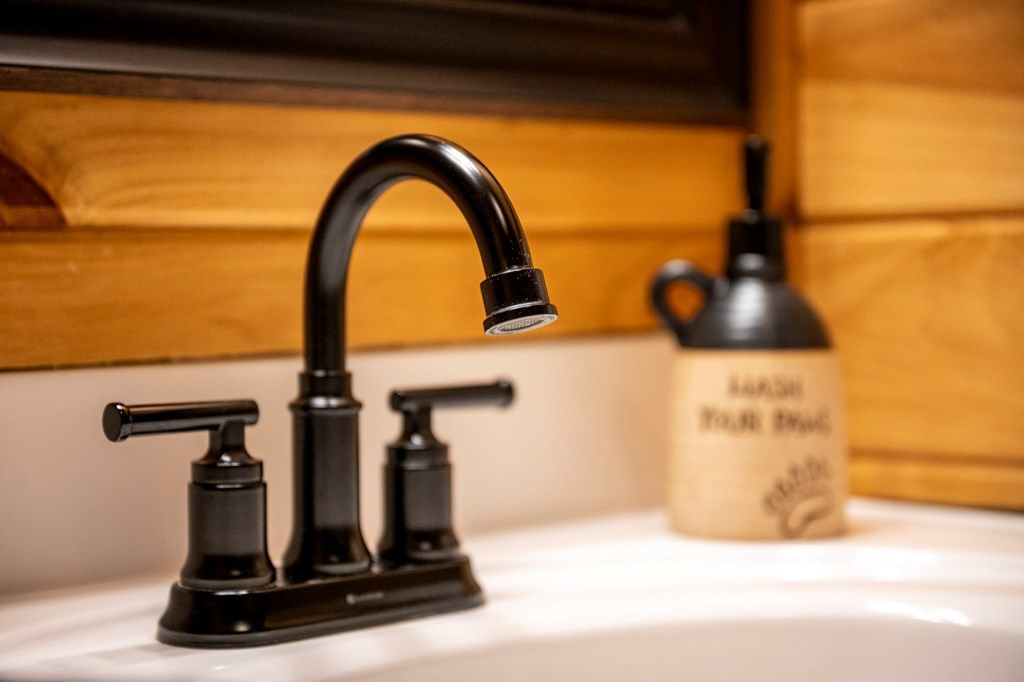 Photo of 157 Blue Ridge Pkwy, Bryson City, NC 28713 (MLS # 26042708)