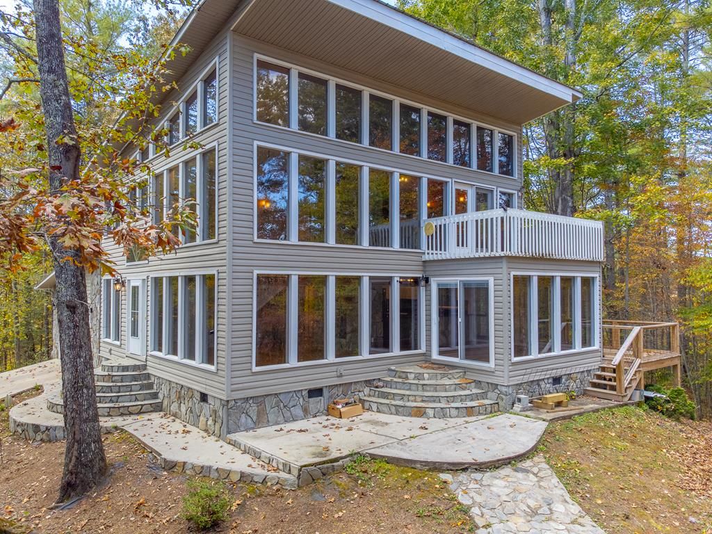 Photo of 265 Grace Lane, Robbinsville (Graham), NC 28771 (MLS # 26042530)