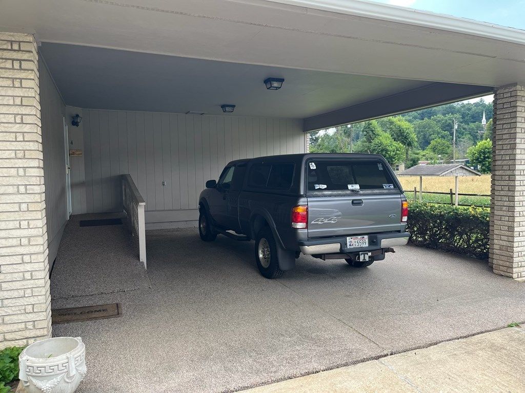 Photo of 409 Rodney Orr Bypass, Robbinsville, NC 28771 (MLS # 26047802)
