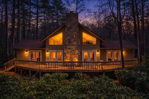 Photo of 120 Holly Forest Ct, Sapphire, NC 28774 (MLS # 26046875)