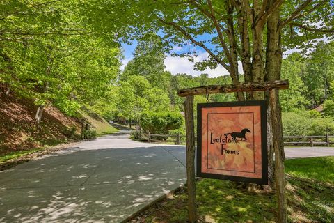 Photo of 1283 Leafstone Circle, Sylva, NC 28779 (MLS # 26042235)