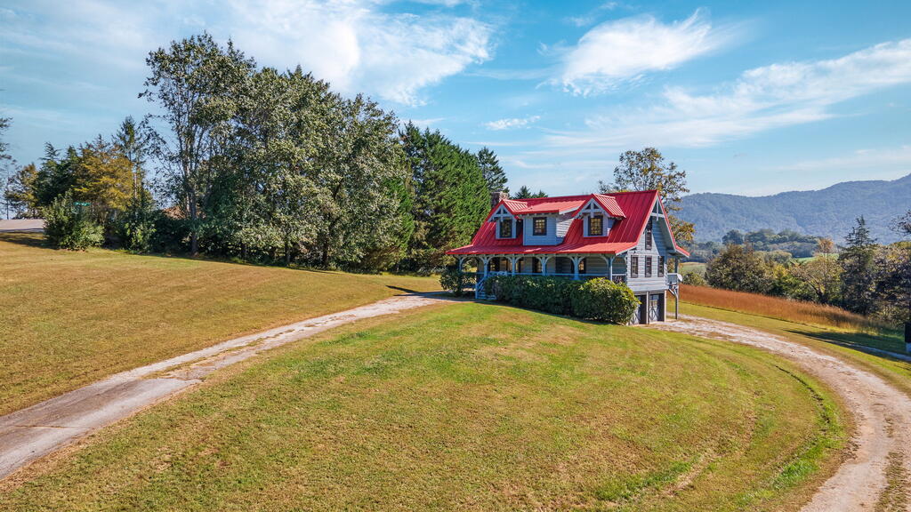 1650 Wide Horizon Drive
