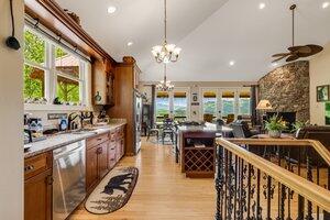 2076 Fontana Rd.