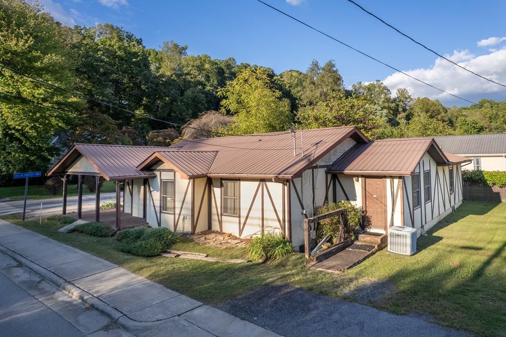 Photo of 181 Bryson Walk, Bryson City, NC 28713 (MLS # 26046977)