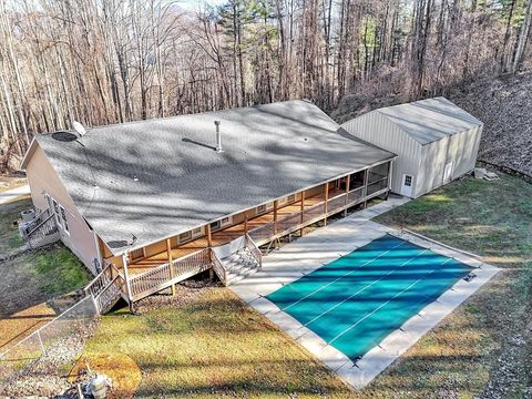 Photo of 284 Cutting Edge Drive, Sylva, NC 28779 (MLS # 26042939)