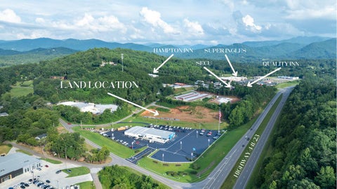 Photo of 3A & 3B Cunningham Road, Franklin, NC 28734 (MLS # 26048137)