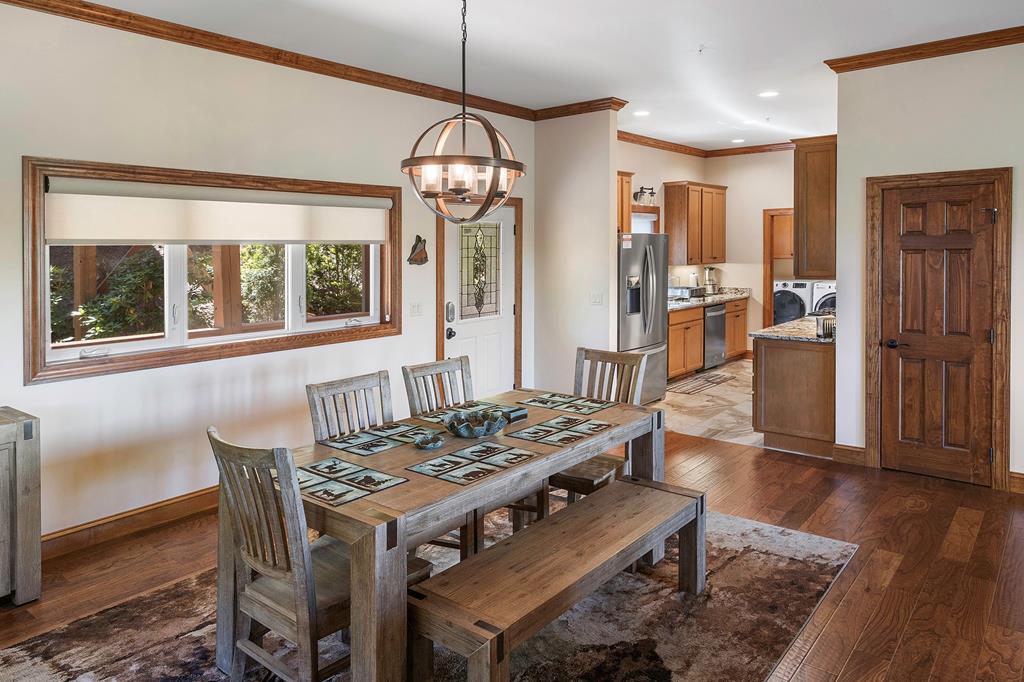 604 Sawgrass Dr. Unit 6