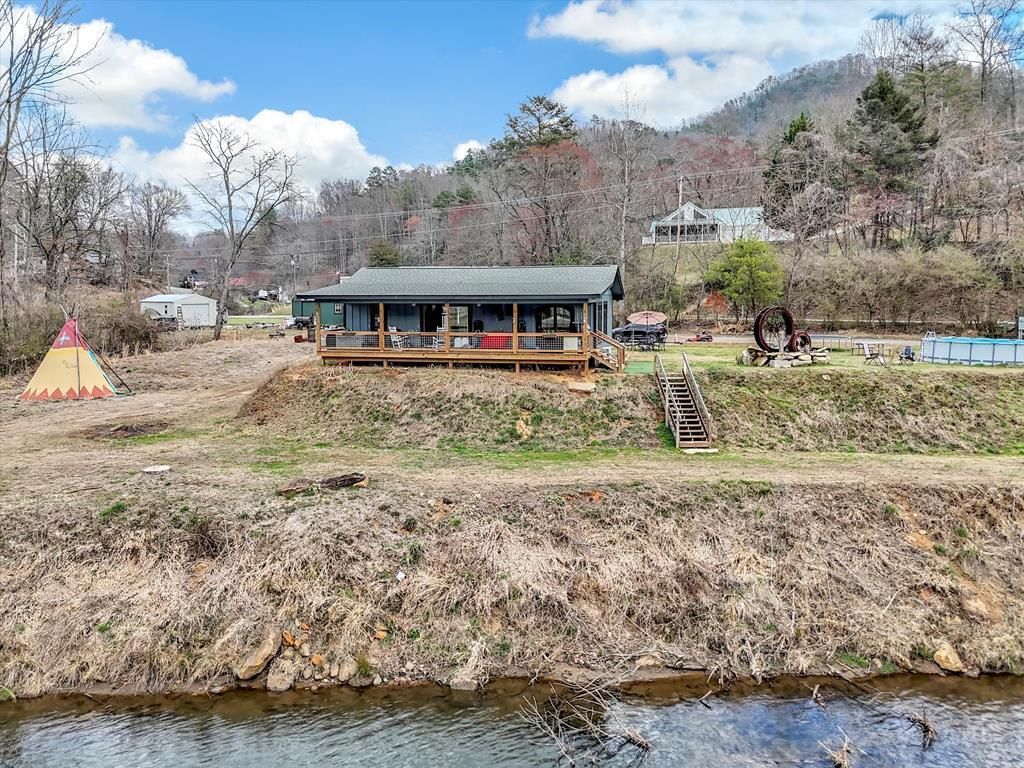 Photo of 522 North River Road, Sylva, NC 28779 (MLS # 26042961)