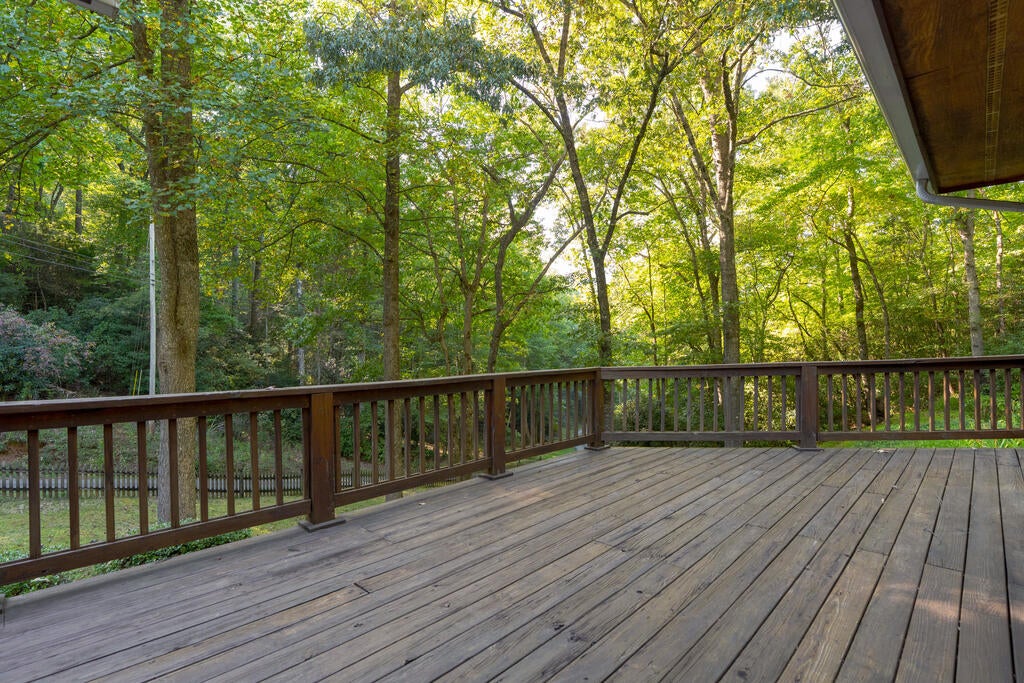 241 Ivy Ridge Circle
