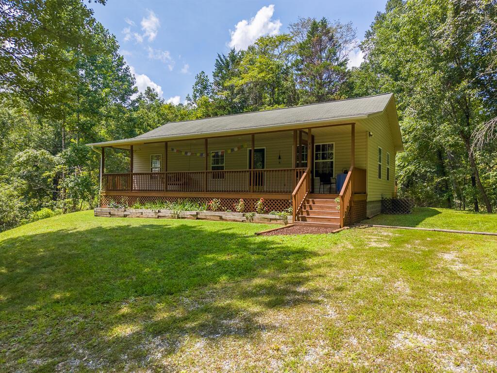33 E H Bailey Road
