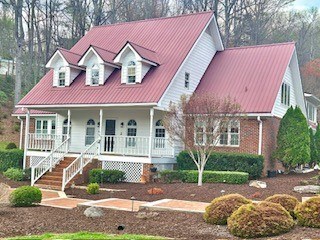 100 Shady Oaks Dr.